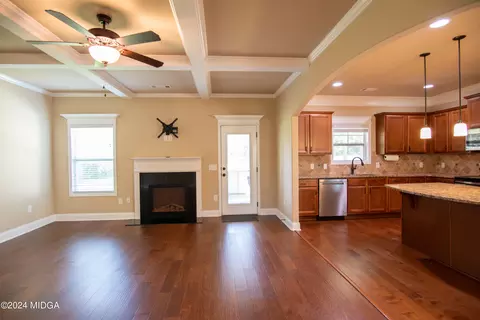202 Longbridge Way, Perry, GA 31069 photo 7