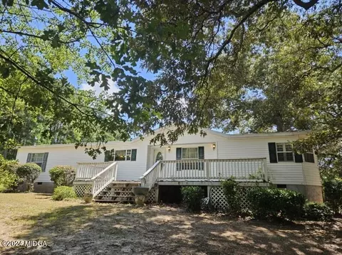 75 Spring Valley Dr, Byron, GA 31008 photo 2