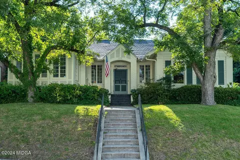171 Buckingham Pl, Macon, GA 31204