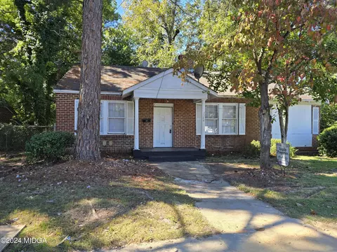 3544 Napier Ave, Macon, GA 31204