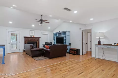 512 Aarons Cir, Gray, GA 31032 photo 25