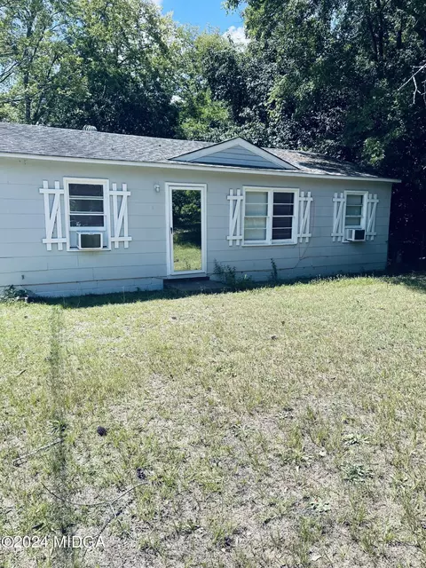5761 Deborah Dr, Macon, GA 31206