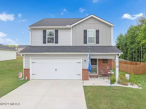 147 Dogwood Ln, Milner, GA 30257