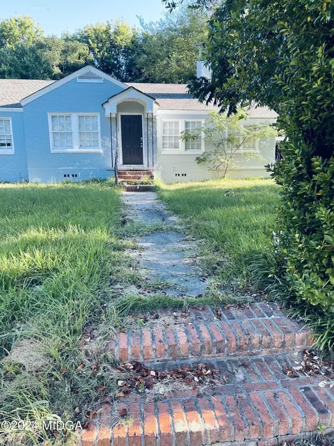 635 Villa Crest Ave, Macon, GA 31206