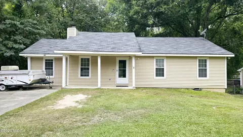303 Jefferson Park Dr, Macon, GA 31220