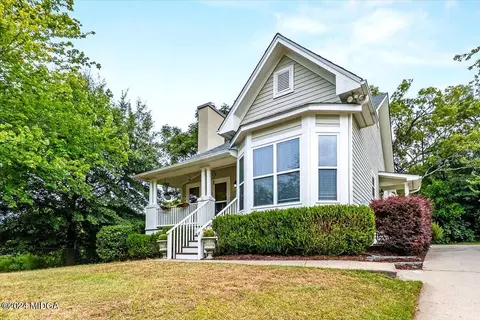 1475 Tattnall Pl, Macon, GA 31201