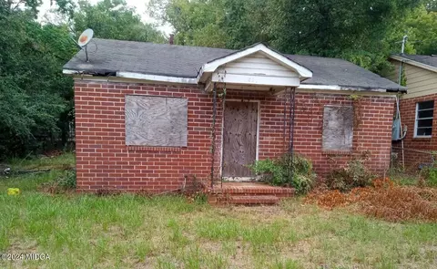 621 Shi Pl, Macon, GA 31206