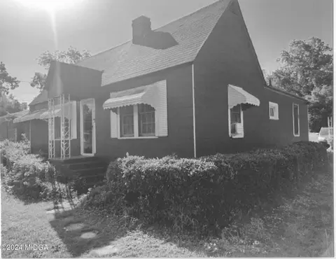 1228 Triple Hill Dr, Macon, GA 31206