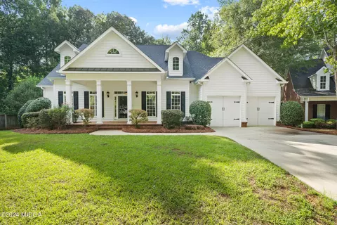 904 Huntcliffe Dr, Macon, GA 31210