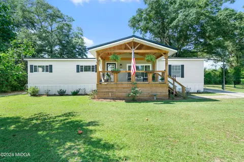 126 Morningside Dr, Ivey, GA 31031