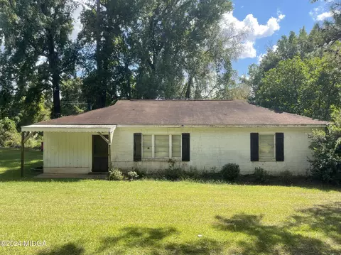2860 Pineworth Rd, Macon, GA 31216