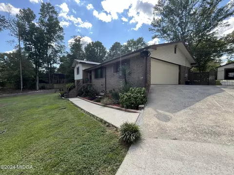Exterior - 113 Echo Ln, Warner Robins, GA 31088 photo 3 of 6