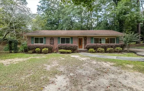 732 Woodhaven Rd, Macon, GA 31204