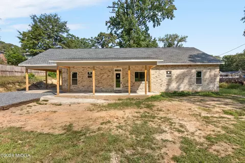 622 Arrowhead Trl, Warner Robins, GA 31088