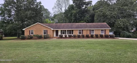5835 Angela Pl, Macon, GA 31216
