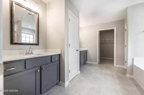 Entry Way - 326 E River Cane Run #23G, Perry, GA 31069 photo 5 of 5
