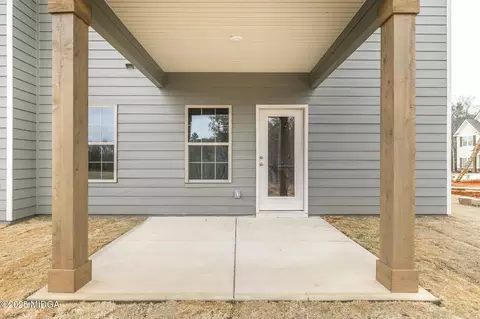 Exterior - 326 E River Cane Run #23G, Perry, GA 31069 photo 3 of 4