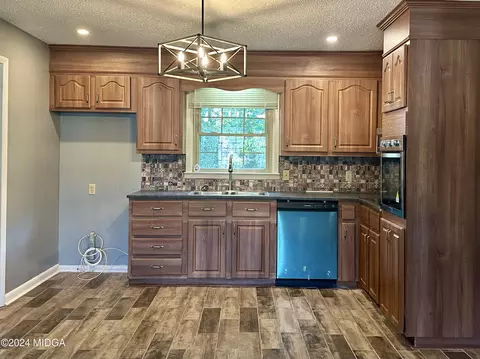 Kitchen - 211 Harold Drive Dr, Centerville, GA 31028 photo 1 of 2