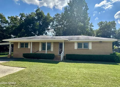 211 Harold Drive Dr, Centerville, GA 31028