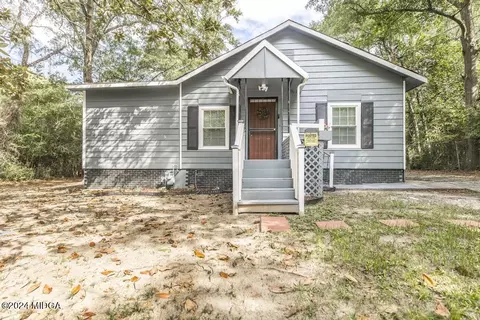 1372 Walls Rd, Macon, GA 31211