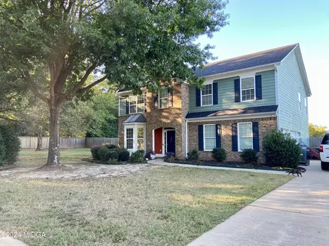 101 Dungeness Dr, Byron, GA 31008