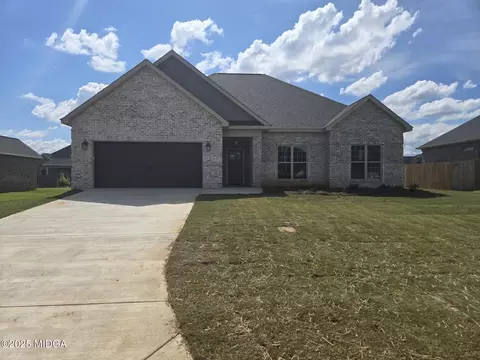 702 Linda Gail Way, Bonaire, GA 31005