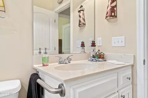 107 Cottage Loop, Dublin, GA 31021 photo 7
