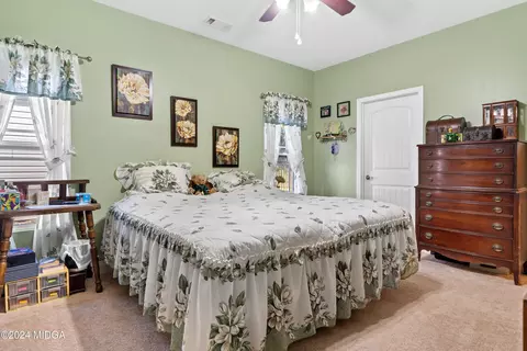 107 Cottage Loop, Dublin, GA 31021 photo 10