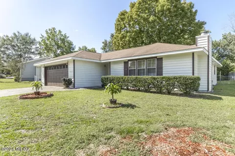 203 Countrywood Dr, Warner Robins, GA 31088