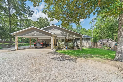 195 Commodore Dr NW, Milledgeville, GA 31061