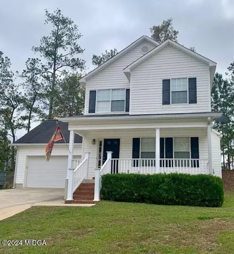 152 Crest Mont Dr, Macon, GA 31206