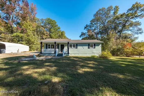 180 Rebel Dr, Macon, GA 31211