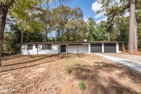 109 Ida Ave, Warner Robins, GA 31088
