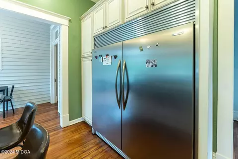 Kitchen - 206 Buford Pl, Macon, GA 31204 photo 6 of 8