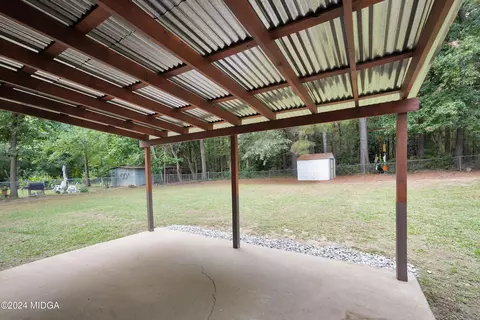 Exterior - 788 Hillcrest Dr, Jackson, GA 30233 photo 8 of 9