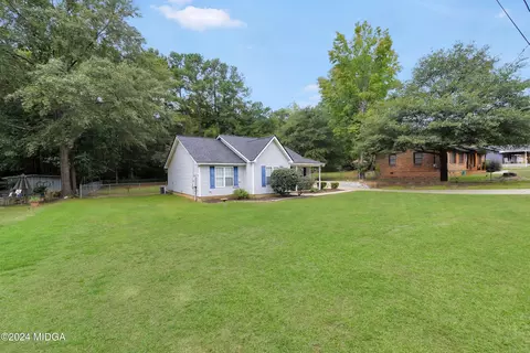 Exterior - 788 Hillcrest Dr, Jackson, GA 30233 photo 9 of 9