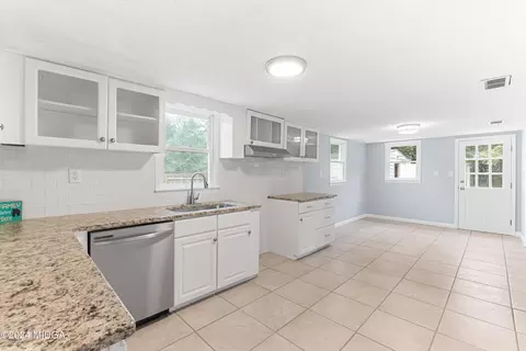 108 Thomas Blvd, Warner Robins, GA 31093 photo 8