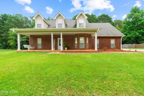 337 Lite N Tie Rd, Gray, GA 31032