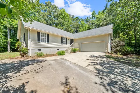 1500 Tudor Ct, Macon, GA 31220