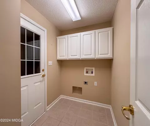227 Pebble Beach Dr, Perry, GA 31069 photo 8
