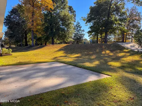 227 Pebble Beach Dr, Perry, GA 31069 photo 24