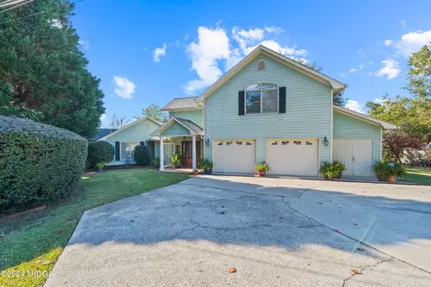 176 Spurgeon Dr SE, Milledgeville, GA 31061
