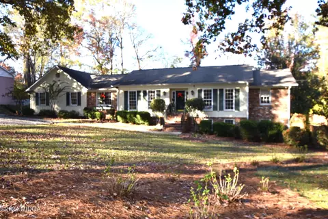 4823 Oxford Rd, Macon, GA 31210
