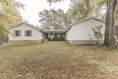134 Big Oak Dr, Macon, GA 31211