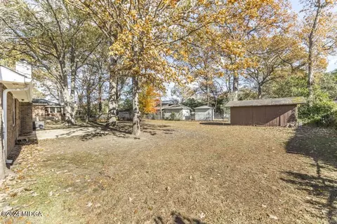 Exterior - 102 Foxfire Dr, Warner Robins, GA 31093 photo 9 of 9