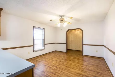Dining - 102 Foxfire Dr, Warner Robins, GA 31093 photo 1 of 1