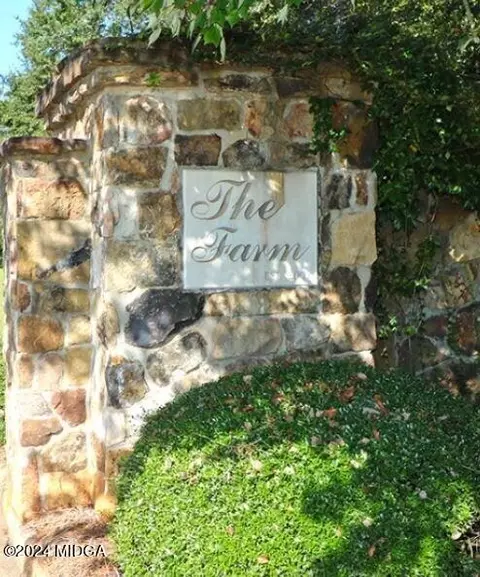 127 Canter Drive Dr, Perry, GA 31069 photo 2