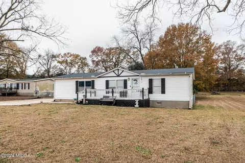 145 Linstead Dr, Macon, GA 31216 photo 2