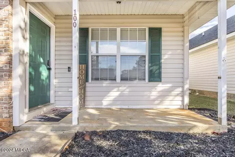 Exterior - 100 Hackamore Ln, Warner Robins, GA 31088 photo 2 of 4