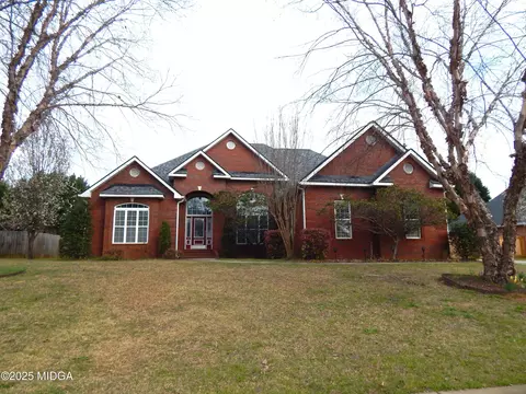 124 Havelock Cir, Warner Robins, GA 31088